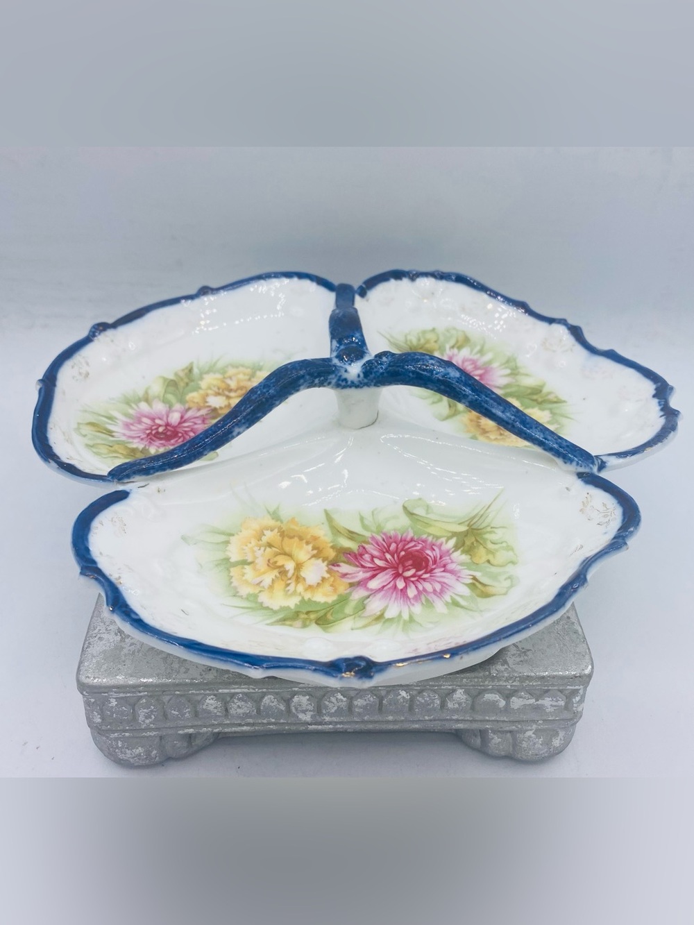 Vintage Floral Divided Serving Dish with Blue Trim/Gold Accents 3 Compartments